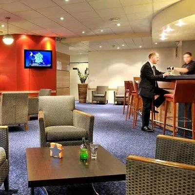 Holiday Inn Express Lille Centre By Ihg 3*,