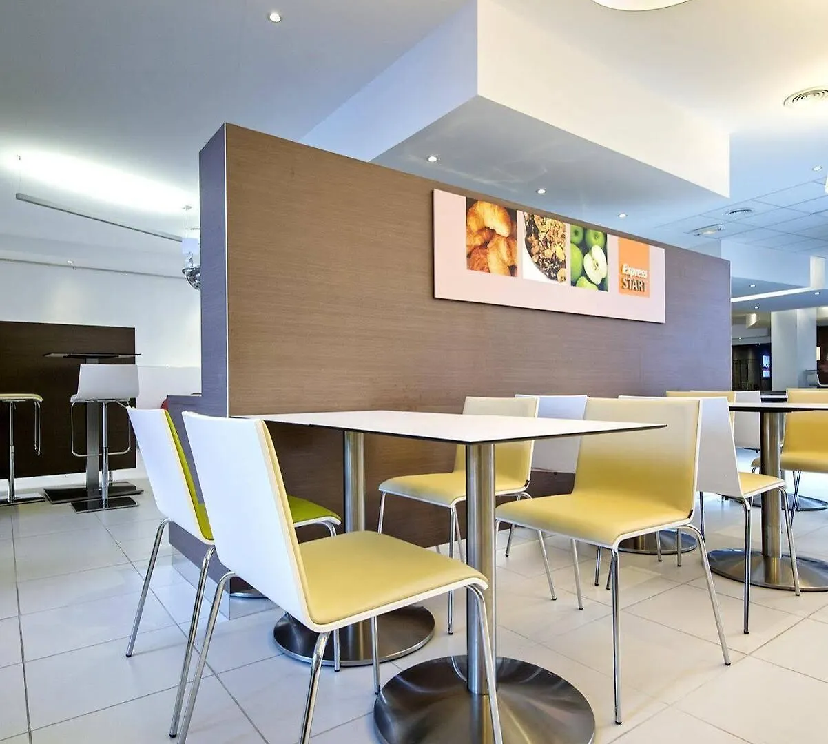 Holiday Inn Express Lille Centre By Ihg Ξενοδοχείο