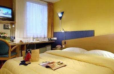 Holiday Inn Express Lille Centre By Ihg 3*,